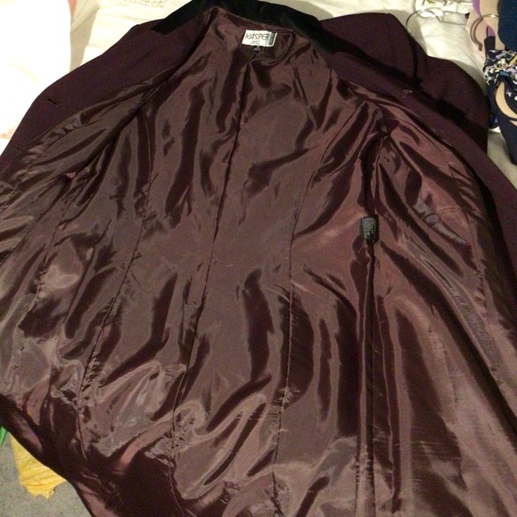 VINTAGE Maroon and Black Velvet Accented Dress EUC - Picture 7 of 7